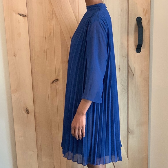 ASOS Pleated Trapeze Dress - Picture 2 of 3